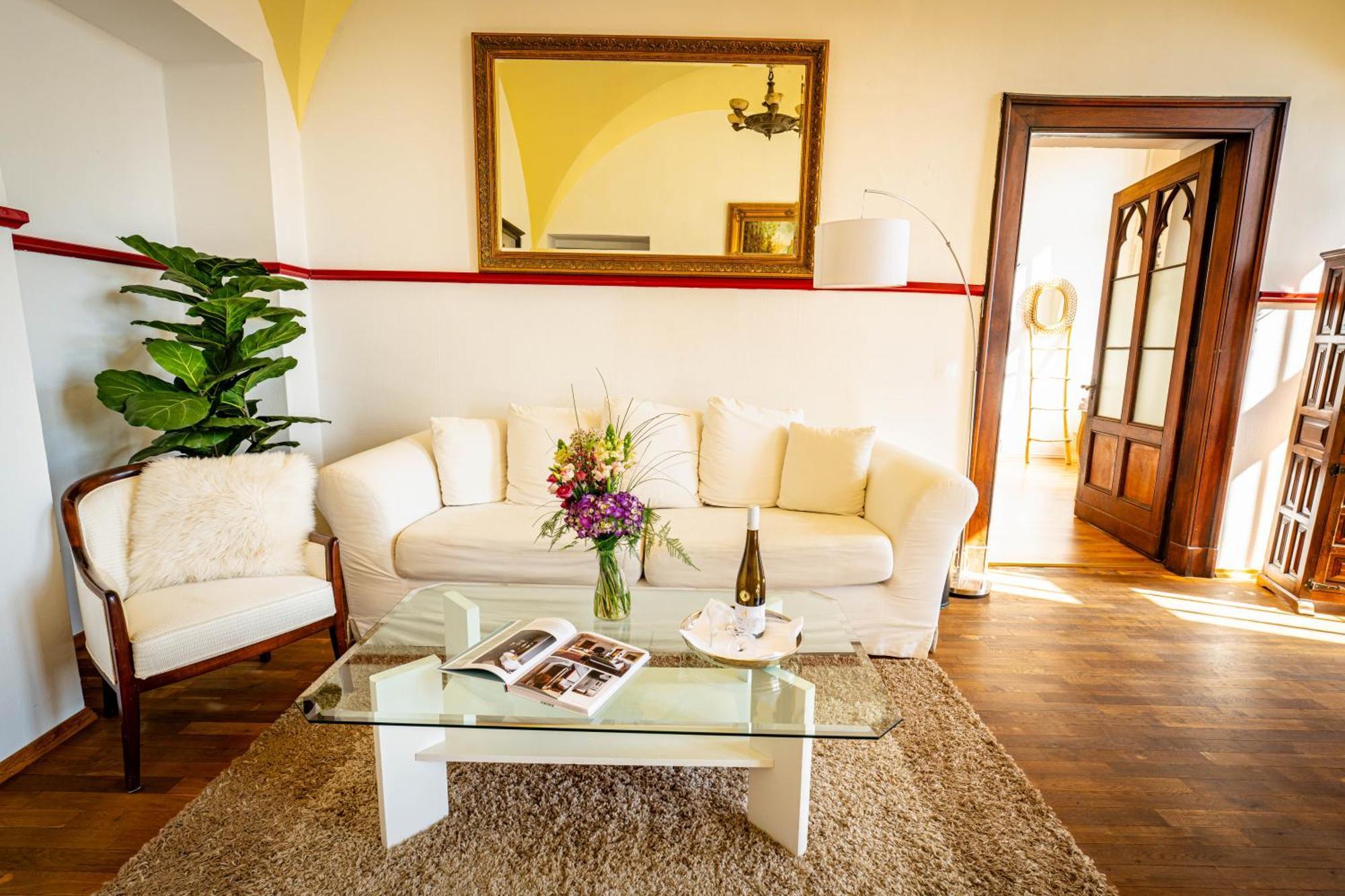 Schloss Arenfels Hotel *